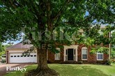 Foto principal - 5585 Fair Cove