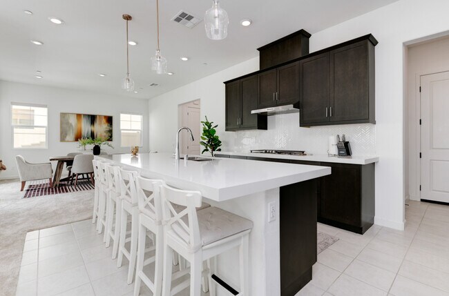 Building Photo - 710 Westbrook Loop