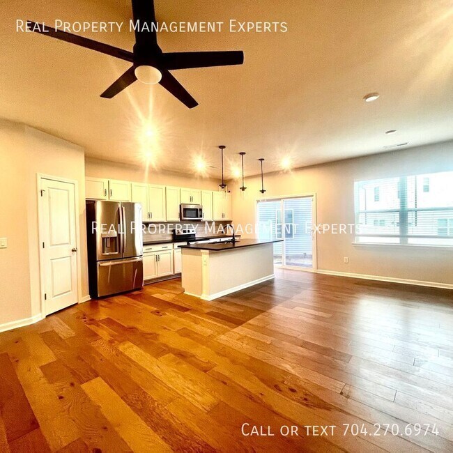 Foto del edificio - 3162 Hutton Gdns Ln