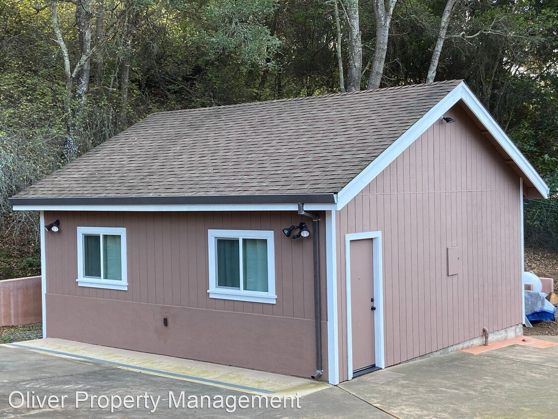 Primary Photo - Studio, 1 bath House - 382 Brooktree Ranch...