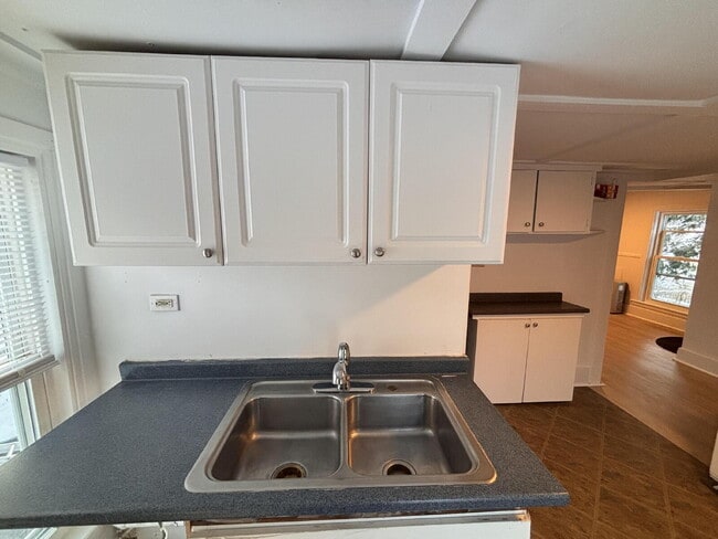 Foto del edificio - Large 1BR / 1Office/BR / 1BA Apartment – Near Downtown Bath!