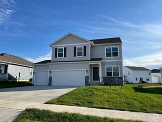 Building Photo - 1090 Bel Aire Ct