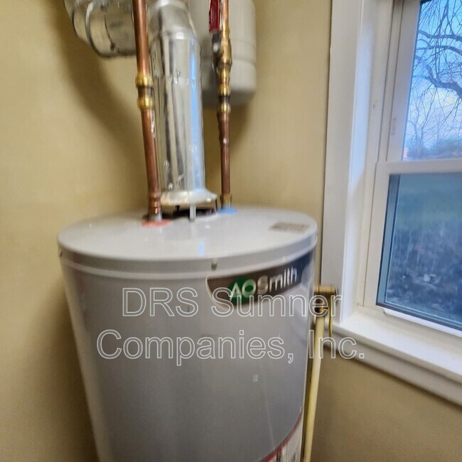 Building Photo - 6213 Frederick Rd