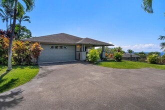 Building Photo - 75-252-252 Malulani Dr