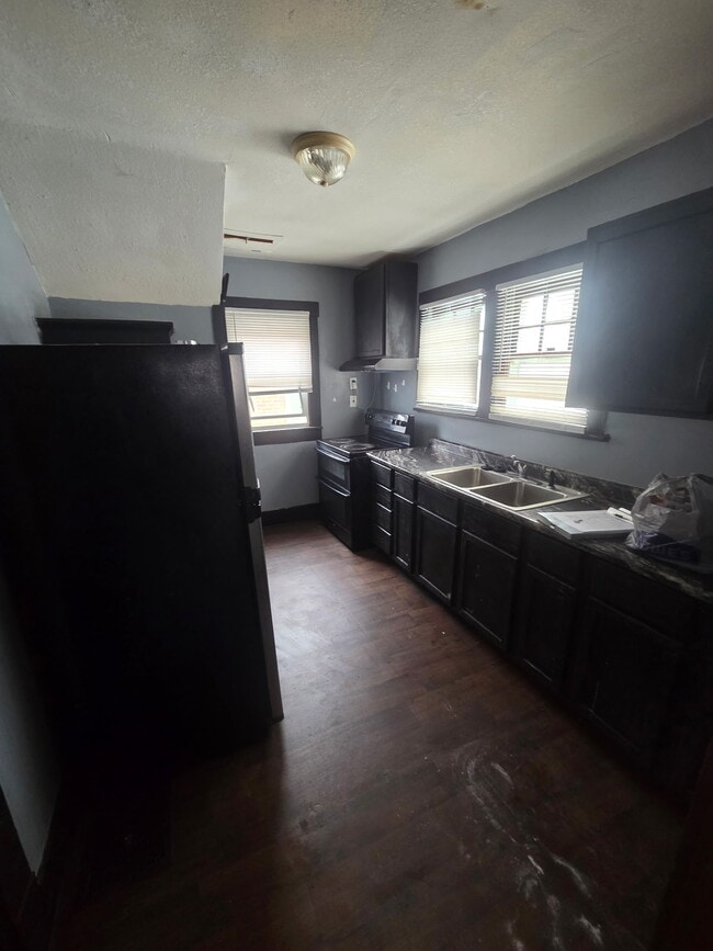 Foto del edificio - 651 W Wood St