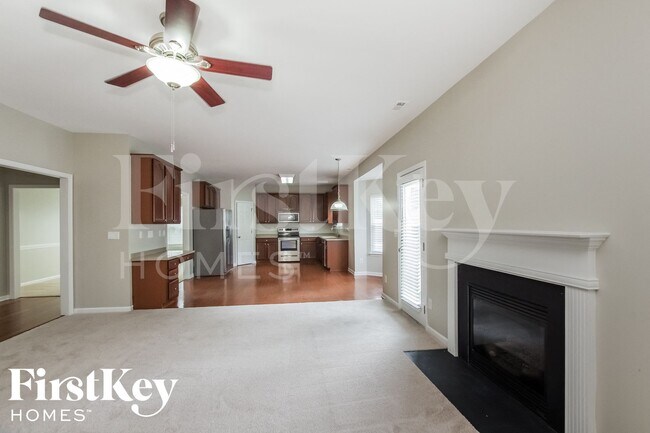 Foto del edificio - 5713 Parkstone Drive