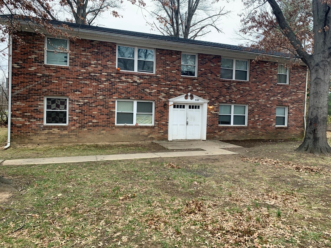 Building Photo - 6101 Blevins Gap Rd