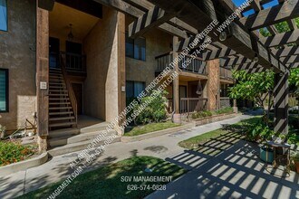 Building Photo - 1304 Mountain Ave