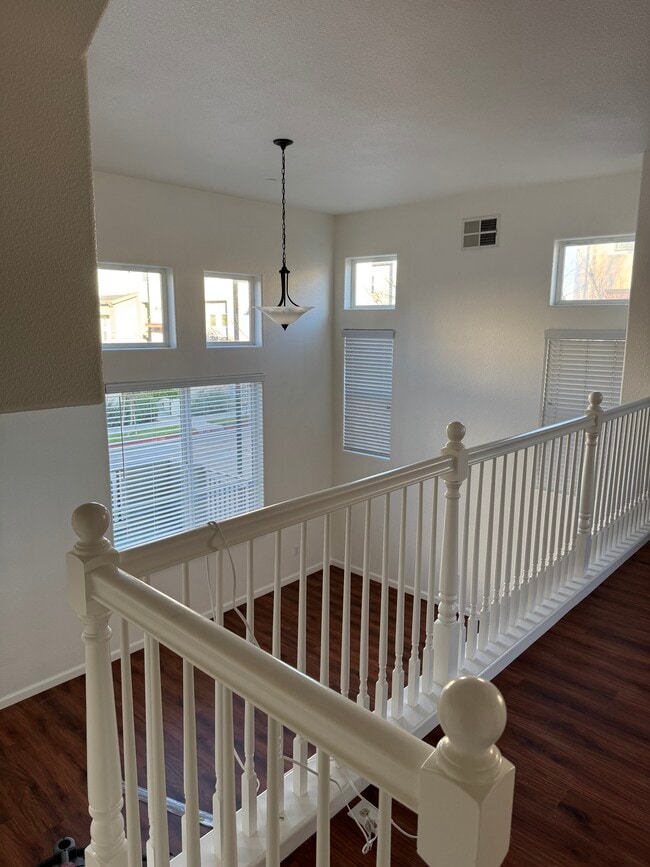 Foto del edificio - 2718 Holly St