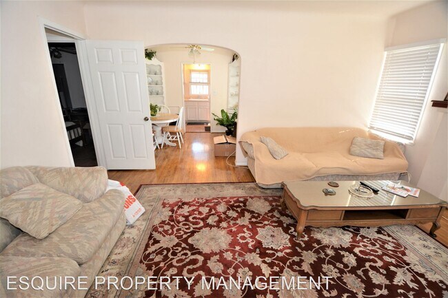 Building Photo - 2 br, 1 bath House - 248 PALM DRIVE