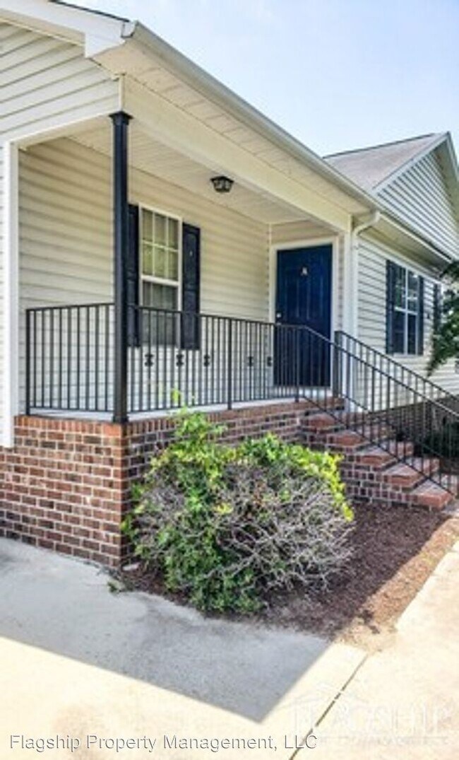 Building Photo - 5160 Deveron St