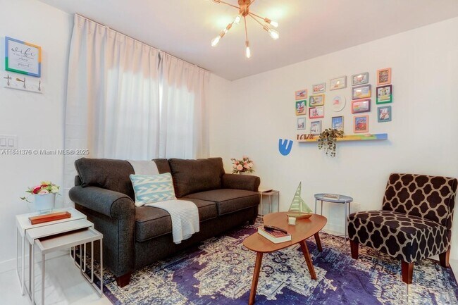Foto del edificio - 2302 Taylor St