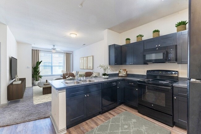 Building Photo - 1414 Belleview-#1414