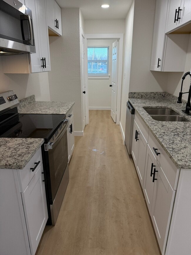 Kitchen - 308 E Bourn St