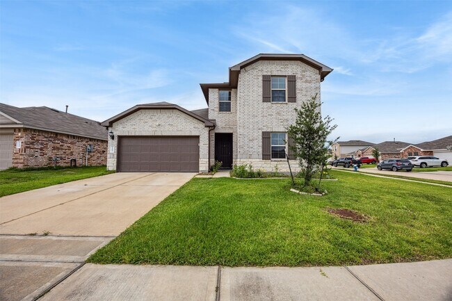 Foto del edificio - 5102 Hedgerose Ln