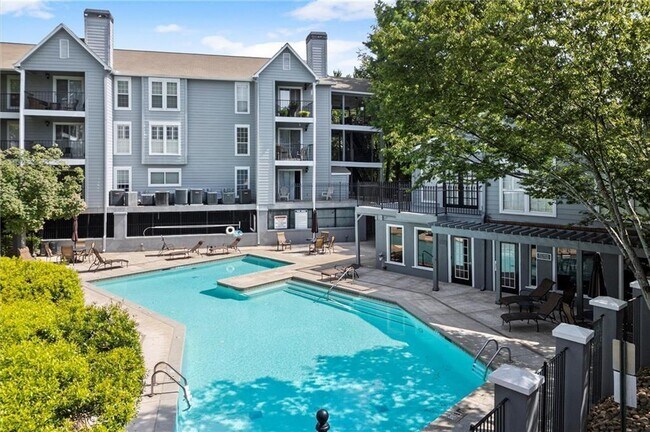 Foto del edificio - 620 Granville Ct