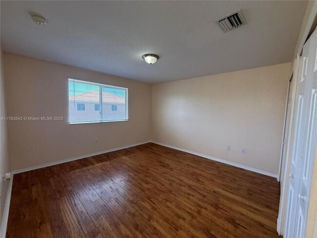 Building Photo - 3 bedroom in Miami Gardens FL 33169