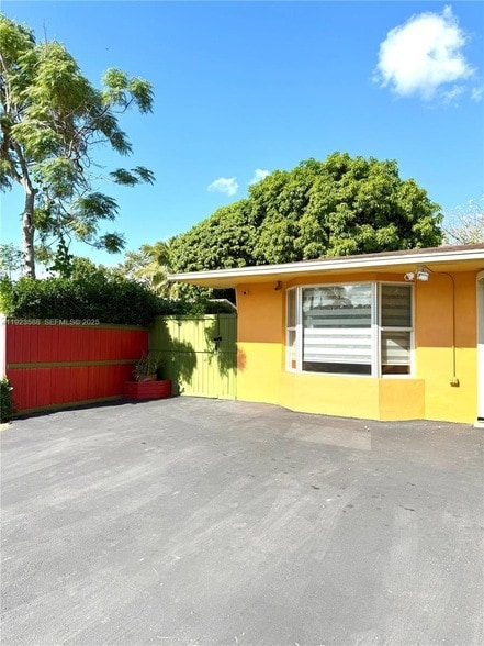 Foto del edificio - 9745 SW 161st St