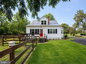 Building Photo - 27495 Three Notch Rd