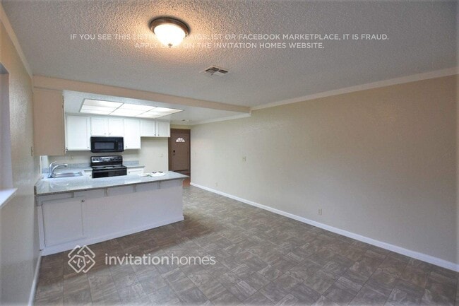 Building Photo - 4920 Dawson Dr