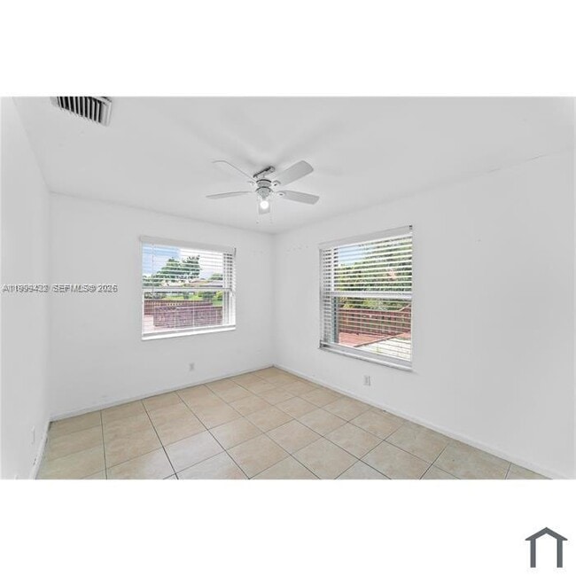 Foto del edificio - 2269 N Rock Island Rd