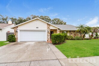 Building Photo - 6517 Seafairer Dr