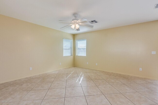 Foto del edificio - 11583 W Purdue Ave