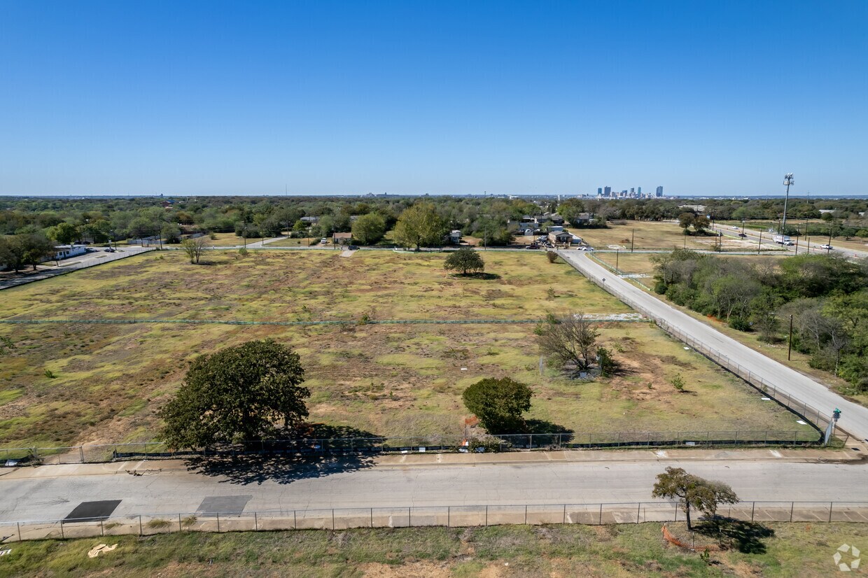 Octubre de 2022 - Hughes House