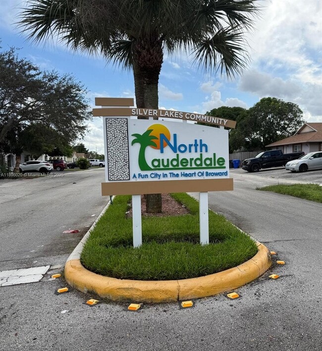 Foto del edificio - 911 SW 76th Ave