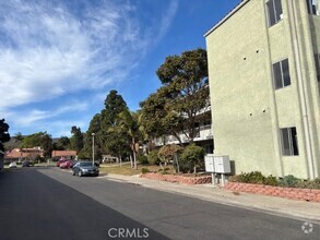 Building Photo - 5369 Algarrobo