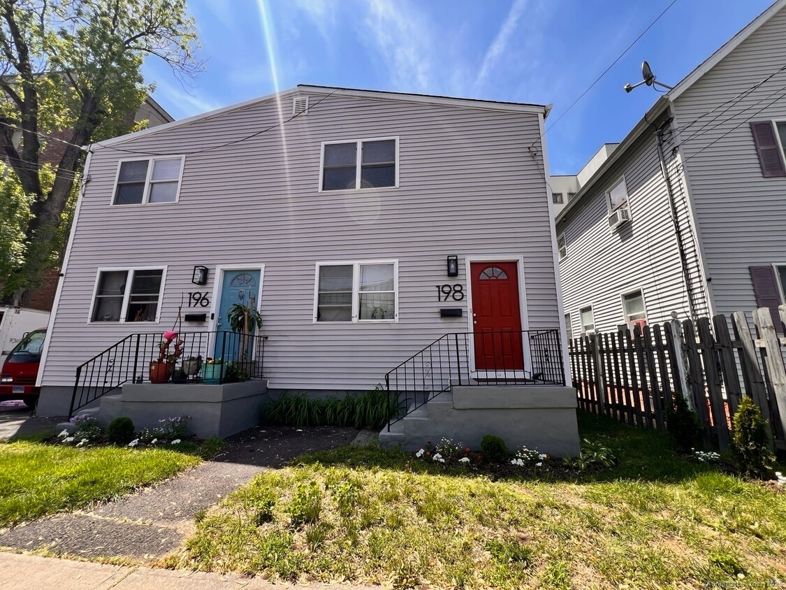 Foto principal - 196 Franklin St