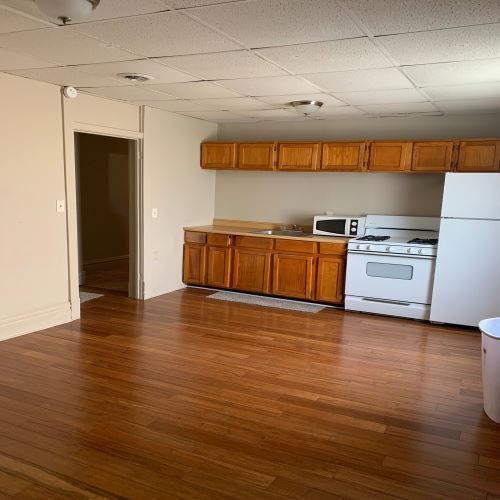 Building Photo - 1510 Maple St