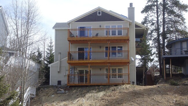 Foto del edificio - Great Location, Walk to Everything! Update...