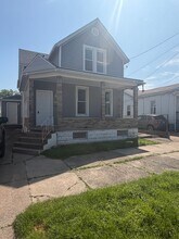 Building Photo - 1609 Liberty St