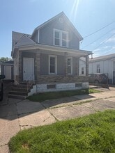 Building Photo - 1609 Liberty St