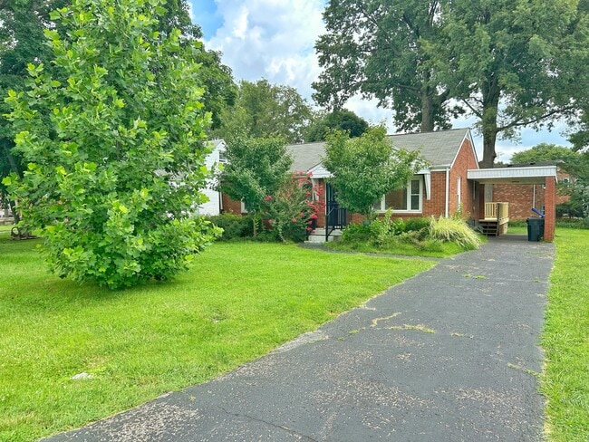 Photo - 2915 Molter Ct (Louisville, KY) House