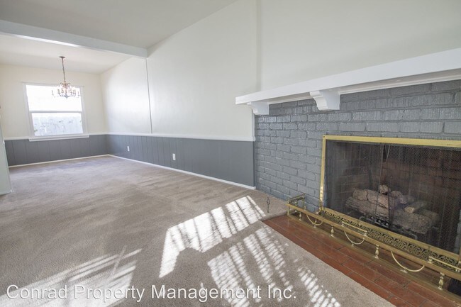 Building Photo - 5424 Kester Ave