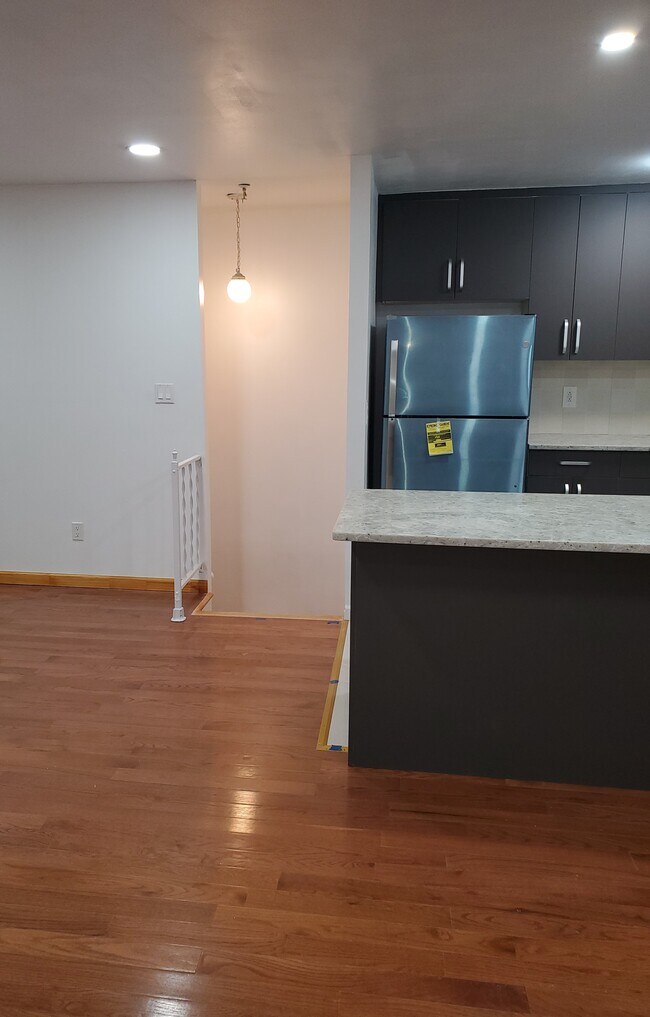 Foto del edificio - 2273 85th St