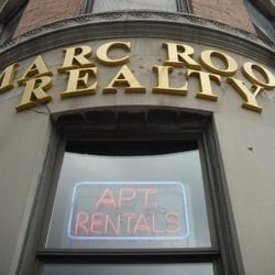 Primary Photo - 54 Beacon St