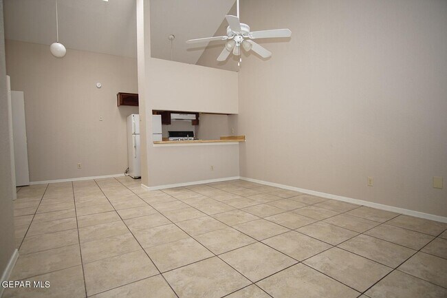 Foto del edificio - 1376 Trudy Elaine Dr