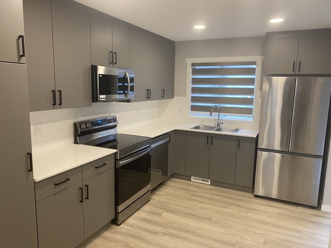 Photo du bâtiment - 1025 Secord Promenade