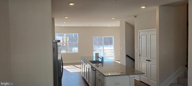 Foto del edificio - 2272 Marcy Dr