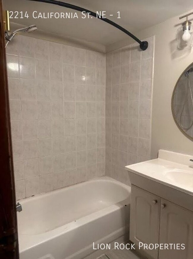 Foto del edificio - Charming & Modern 2-Bedroom Apartment for ...