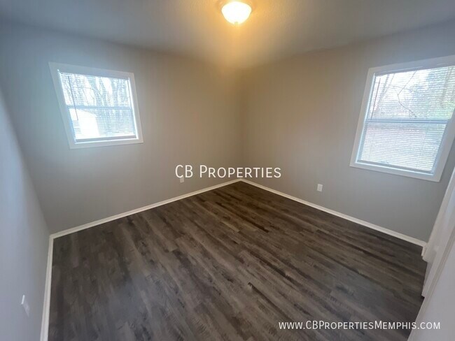 Foto del edificio - 3456 Margaretta Rd