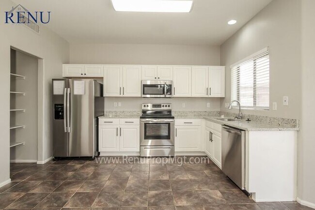 Foto del edificio - Special Concession 50% Off 1st Month's Ren...