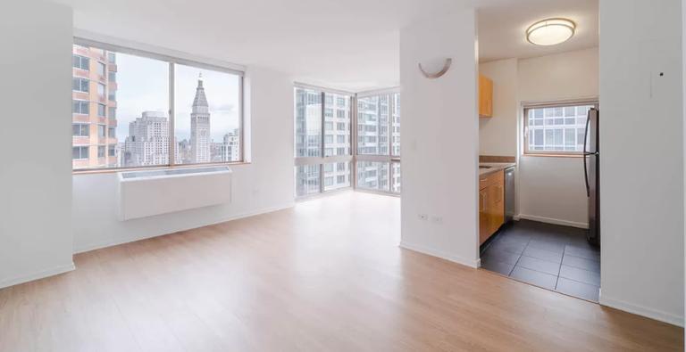 Primary Photo - Prime Chelsea, sundrenched luxury apartment