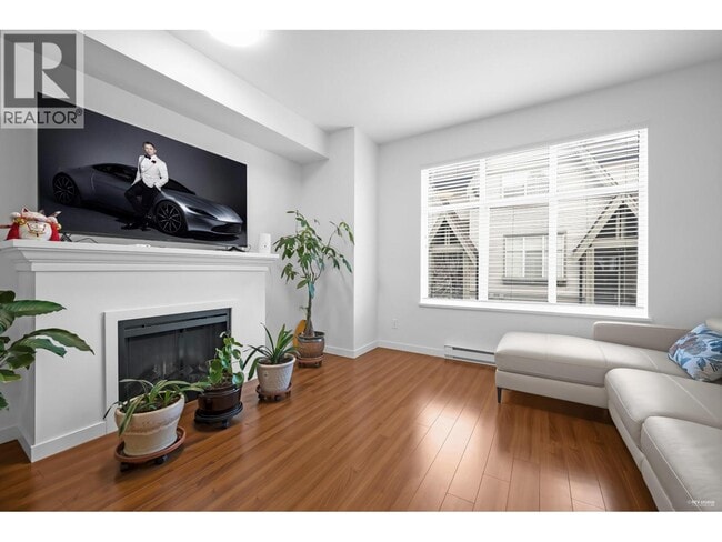 Photo du bâtiment - 7288 Heather St