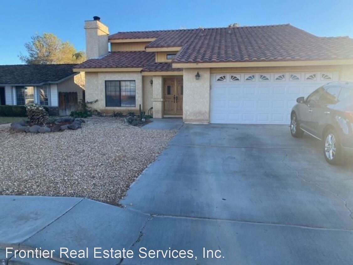 4 br, 2.5 bath House 1117 Lucille Ct House Rental in Ridgecrest, CA