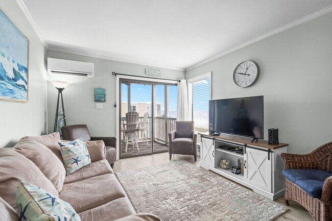 Building Photo - 2405 S Ocean Blvd