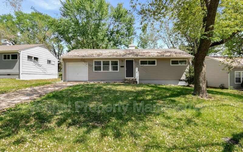 11427 Richmond Ave, Kansas City, MO 64134 House Rental in Kansas City